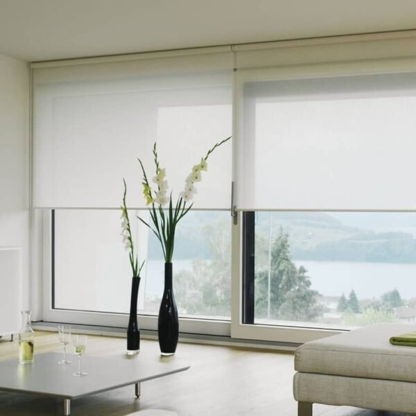 Cortina Roller Screen