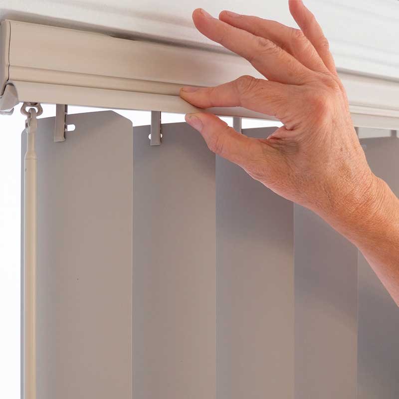 persiana vertical en pvc 90 mm