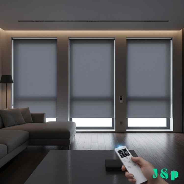 Cortinas Roller Blackout Motorizadas con Control Remoto
